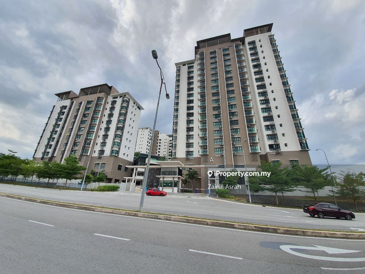 Lake Vista Residence (Tasik Vista Residen) Condominium 3 bedrooms for