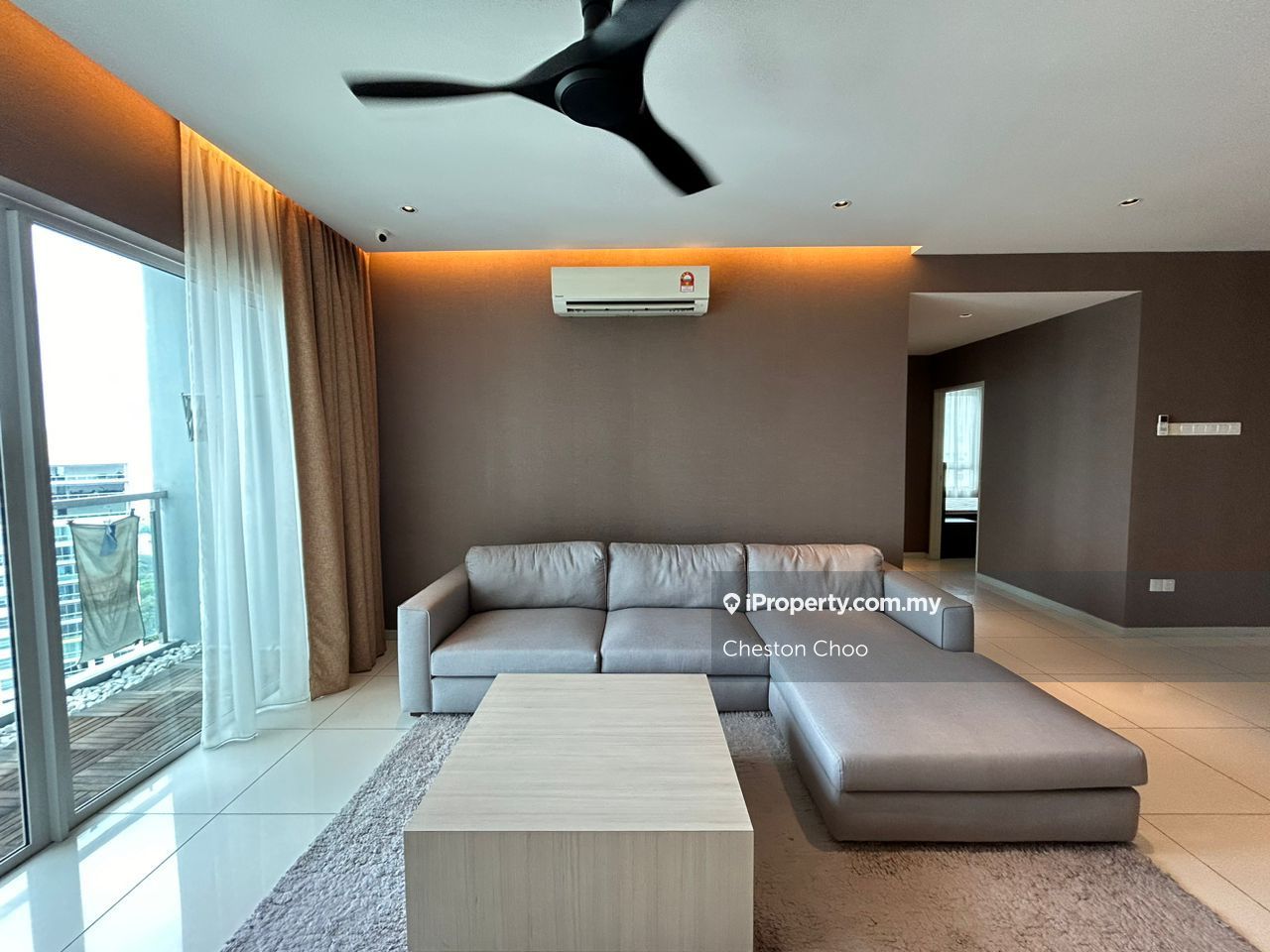 The Latitude Condominium Condominium 3 bedrooms for rent in Tanjong
