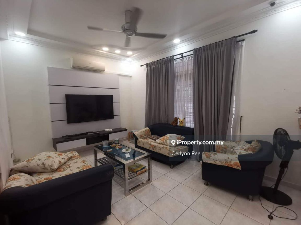 Taman Daya Jalan Nibong, Johor Bahru Intermediate 2sty Terrace/Link