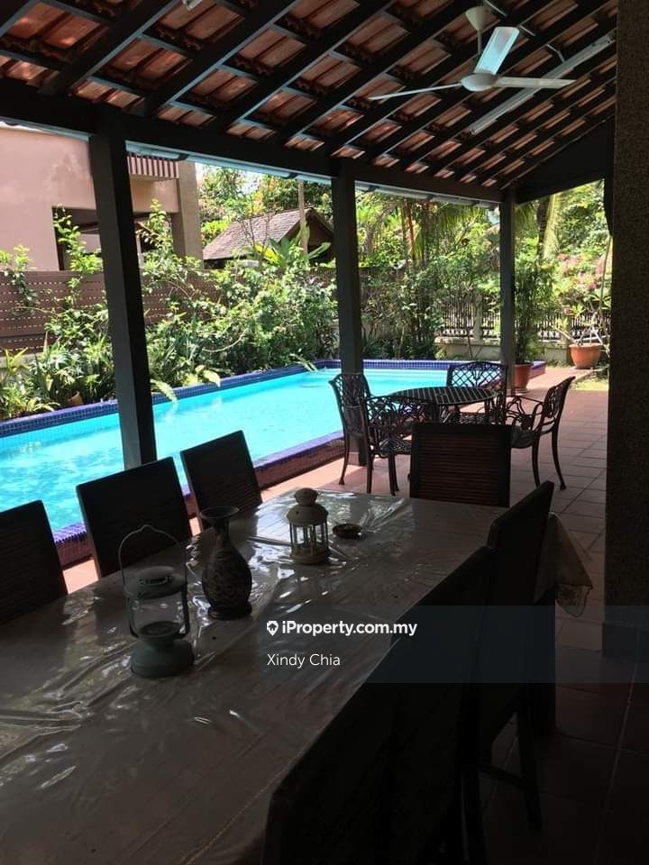 Mutiara Homes, Mutiara Damansara Corner lot Bungalow 6 bedrooms for