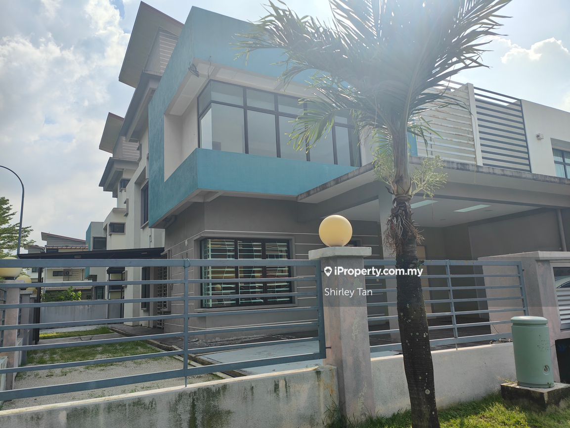 Taman Andalas Jaya, Klang Corner lot Semidetached House 5+1 bedrooms