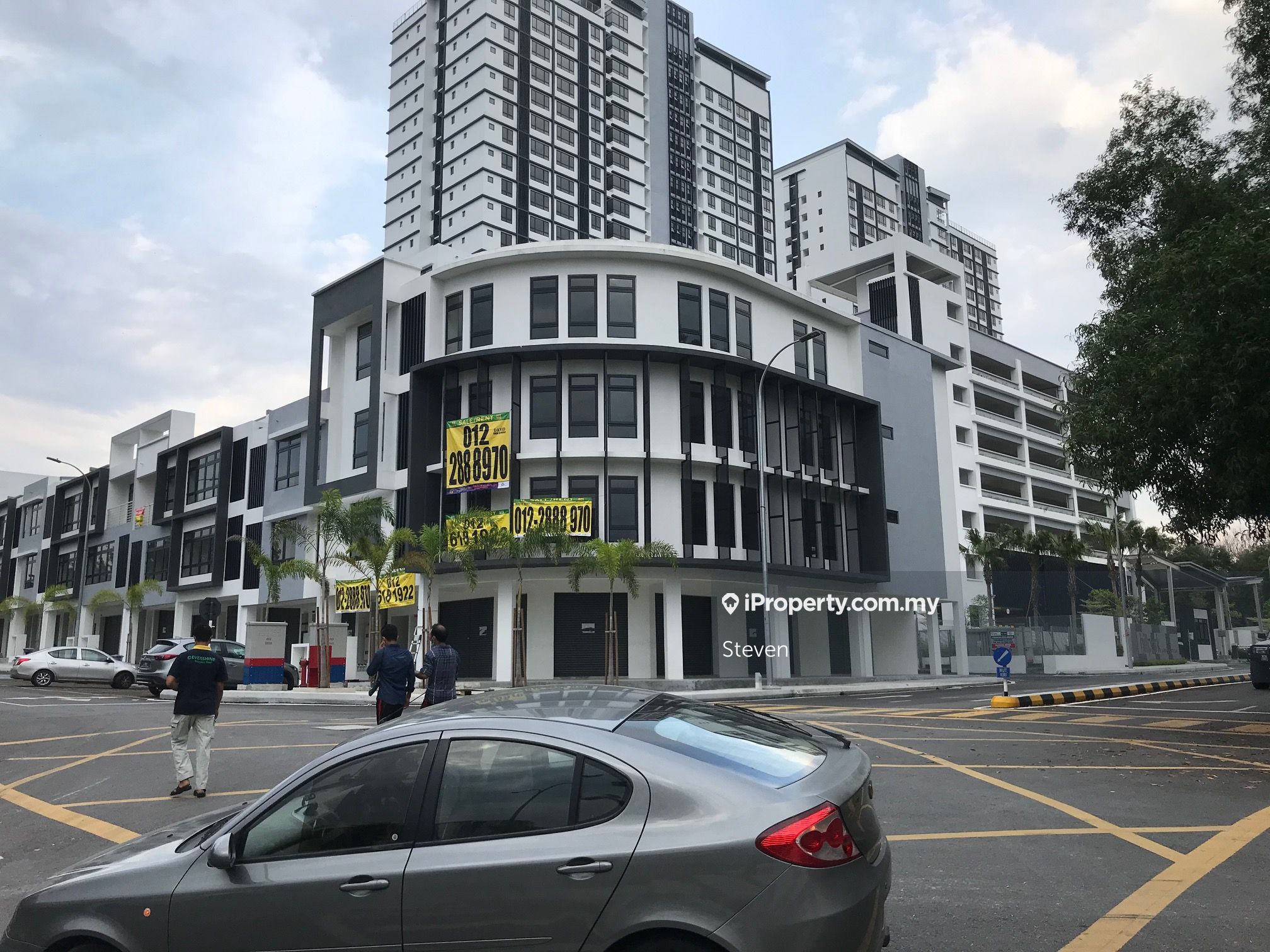 Bandar Teknologi CORNER Shop For Sale, Bandar Teknologi CORNER Shop For