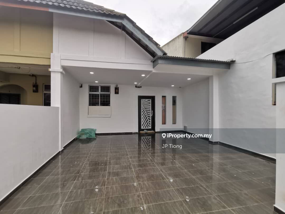 Taman Universiti Skudai Intermediate 1 Sty Terrace Link House 3 Bedrooms For Sale Iproperty Com My