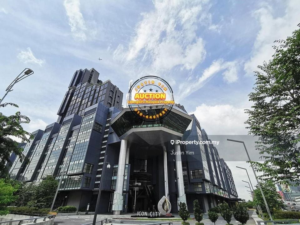 Pusat Perdagangan Icon City