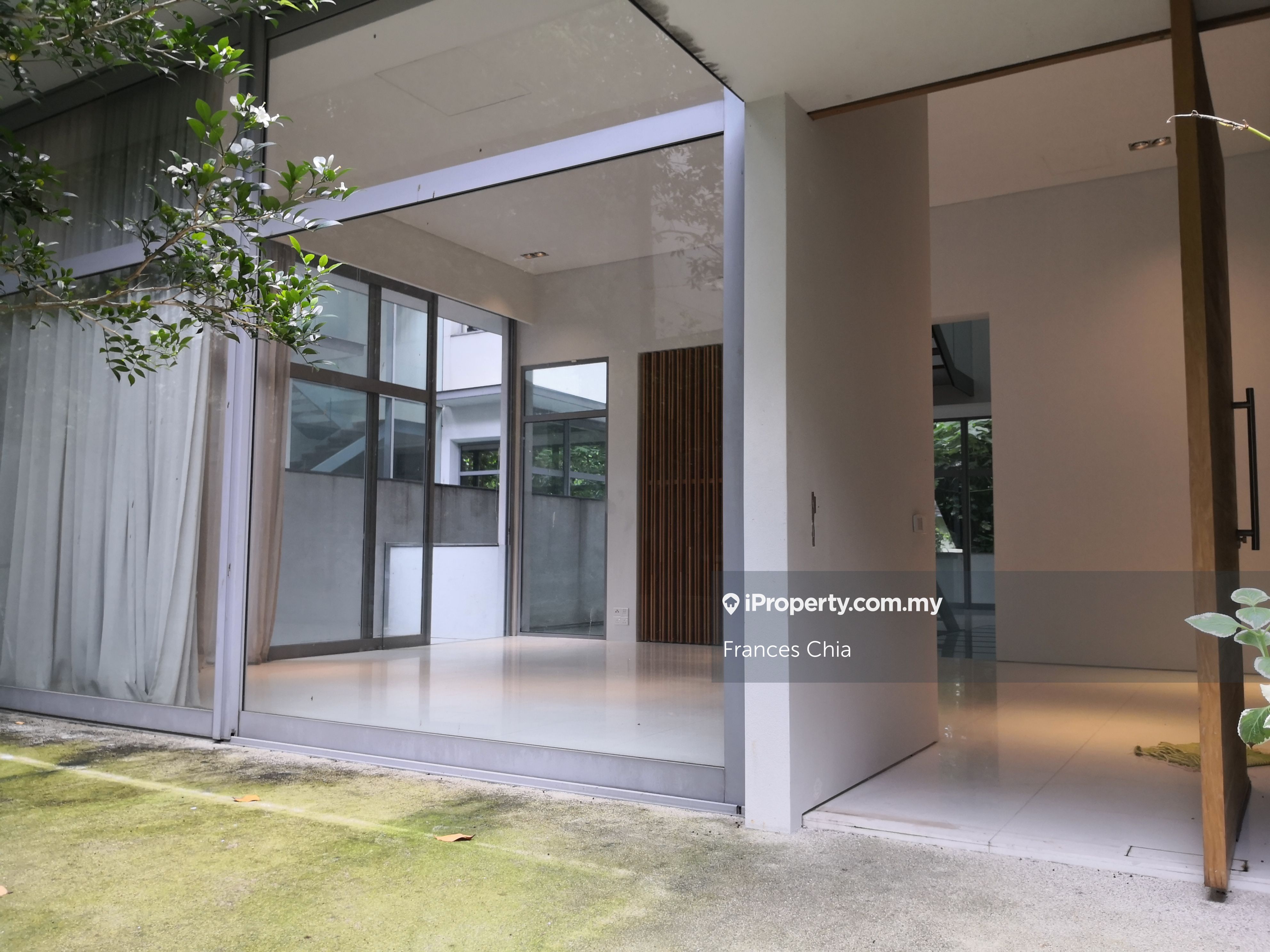 The Edge of UThant,Taman UThant,, Ampang Hilir for rent RM17000