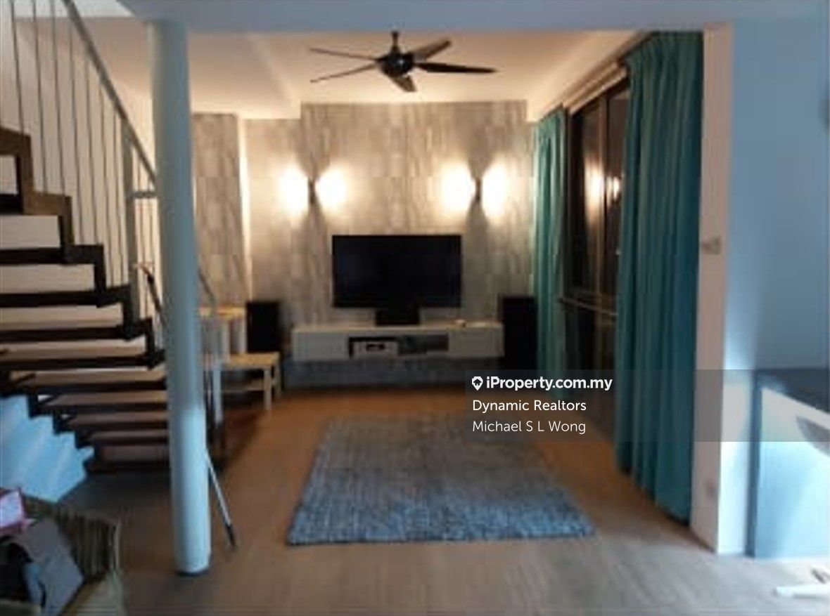 Centrio Pantai Hillpark, Pantai Hillpark, Pantai