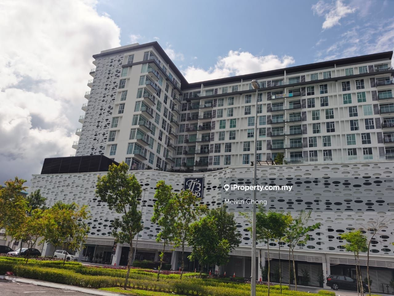 TT3 Soho Corner lot Serviced Residence 2 bedrooms for rent in Kuching ...