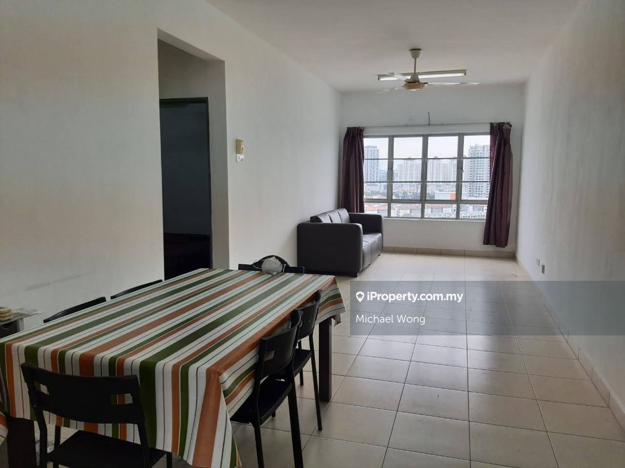 Mutiara Residence Condominium 4 bedrooms for rent in Seri Kembangan
