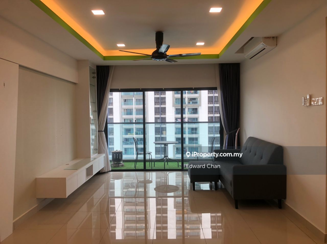 Landmark Residence Serviced Residence 3 bedrooms for sale in Bandar ...