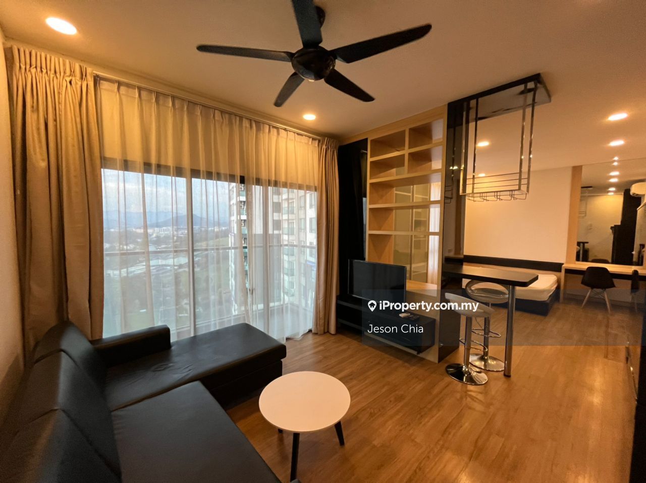 Landmark Residence Intermediate Serviced Residence for rent in Bandar