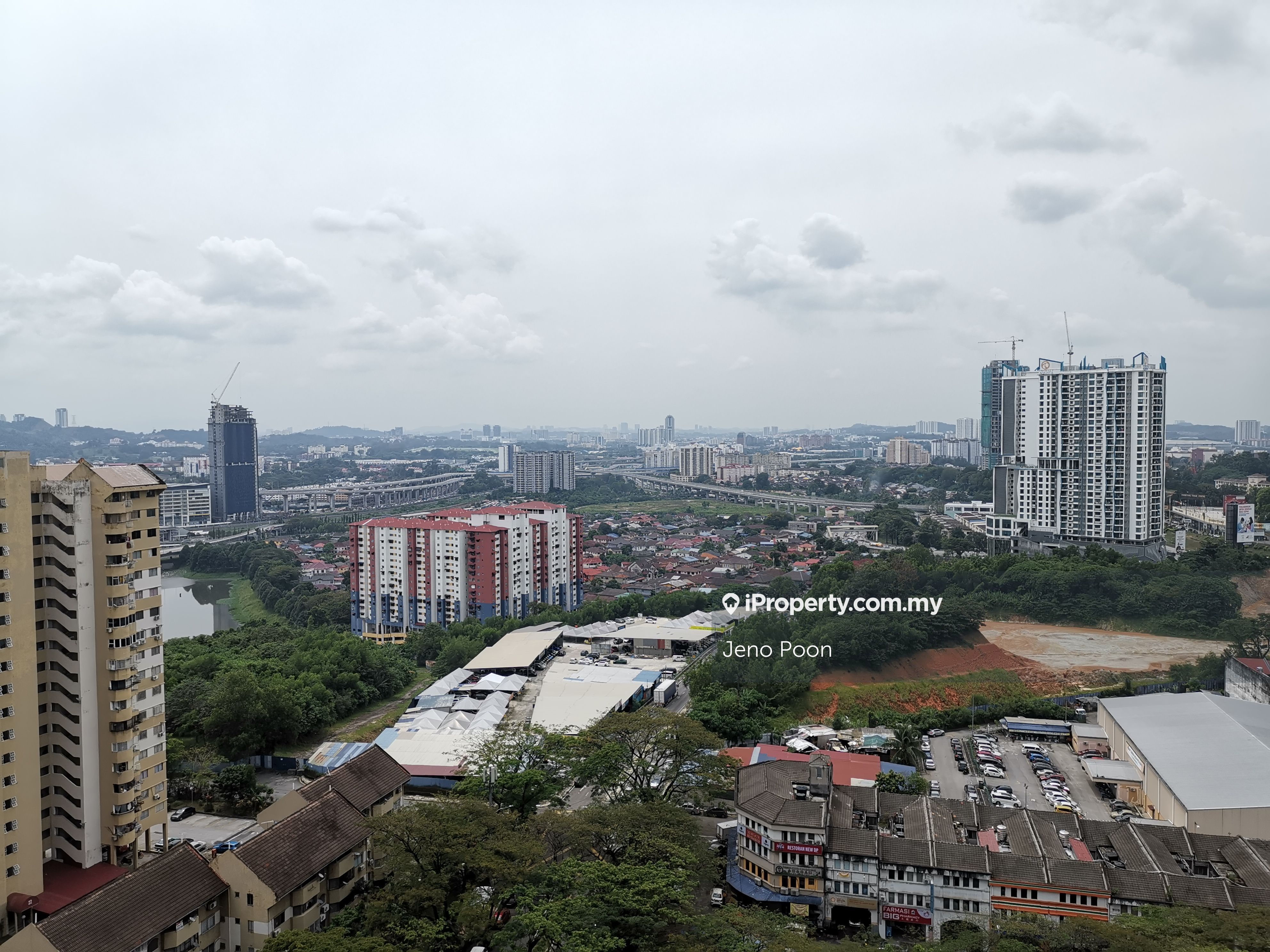 Bukit Winner (Winner Heights) Intermediate Condominium 3 bedrooms for