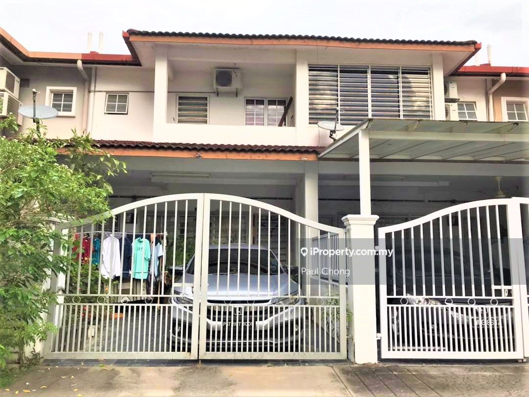 Taman Pinggiran Batu Caves 2 Storey House For Sale, Batu Caves