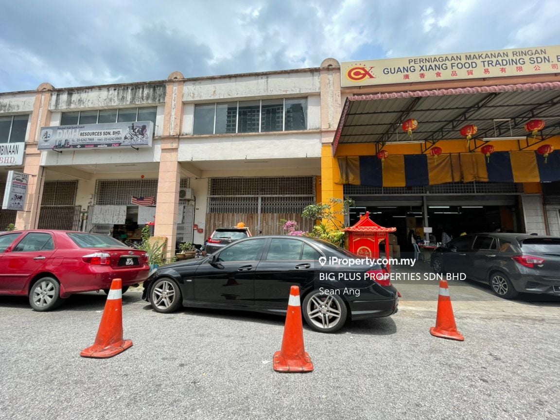 TSI Business Industrial Park, Face Outside, Kepong, TSI Business