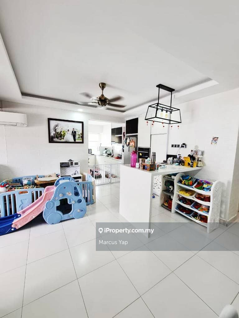 Casa Tropika, Puchong