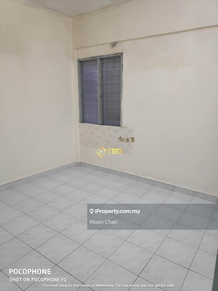 Golden Villa Apartment 3 bedrooms for rent in Klang, Selangor