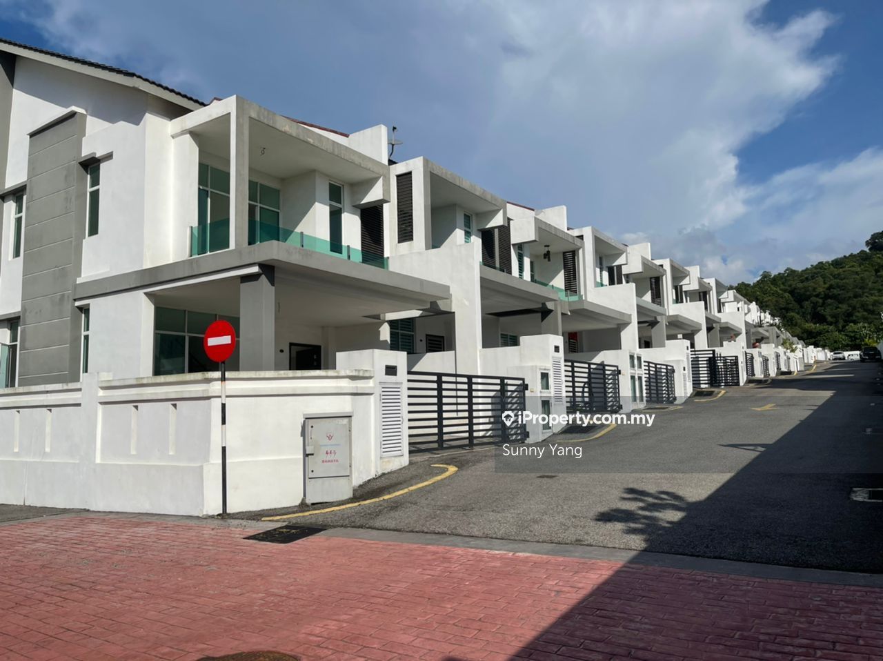 Bukit Tengah Corner Lot 2 Sty Terrace Link House 4 Bedrooms For Sale Iproperty Com My