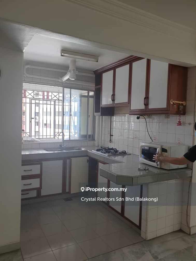 Pangsaria Apartment, Desa Petaling