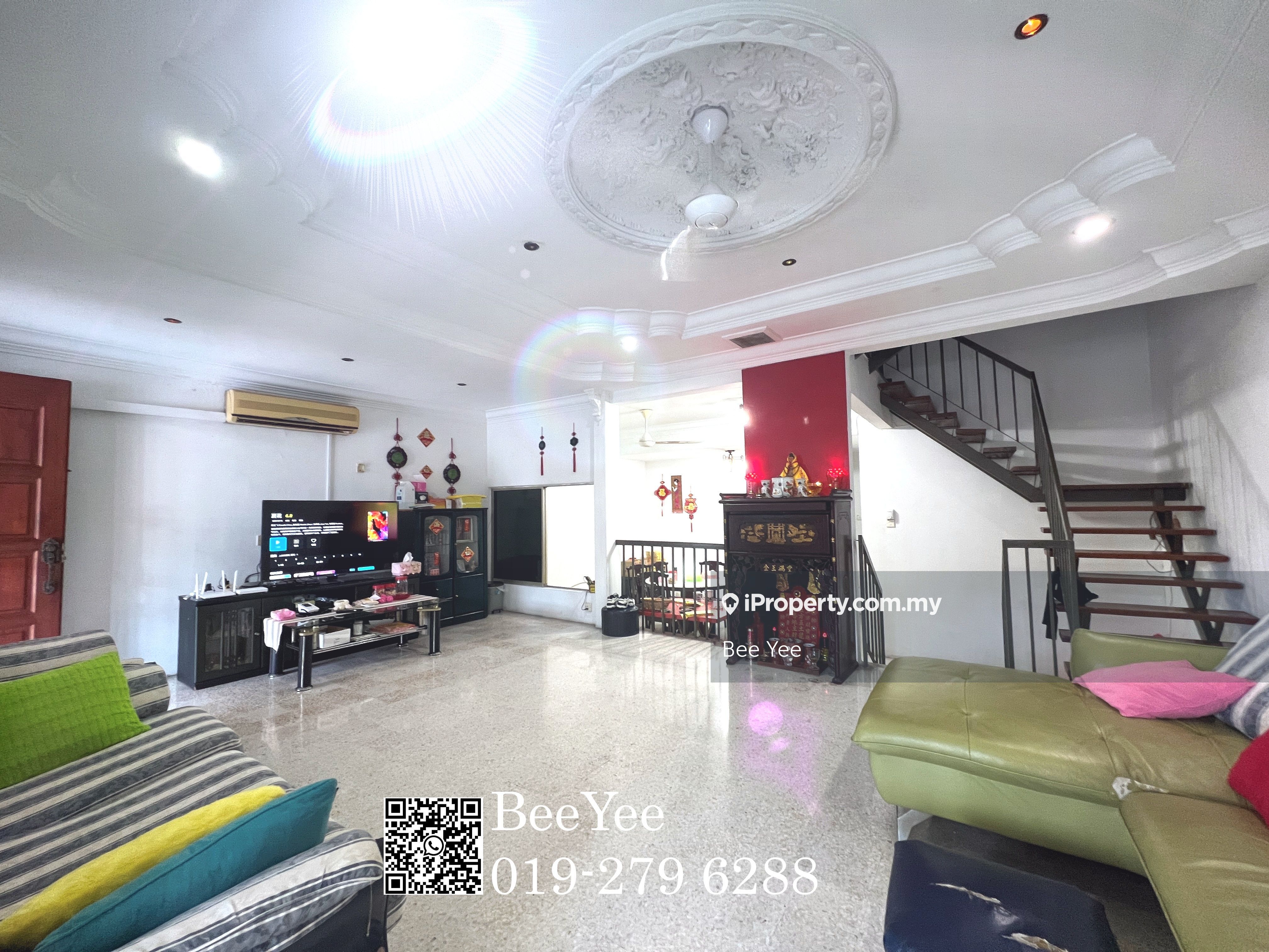 Taman Supreme, Cheras 2sty Terrace/Link House 4 bedrooms for sale