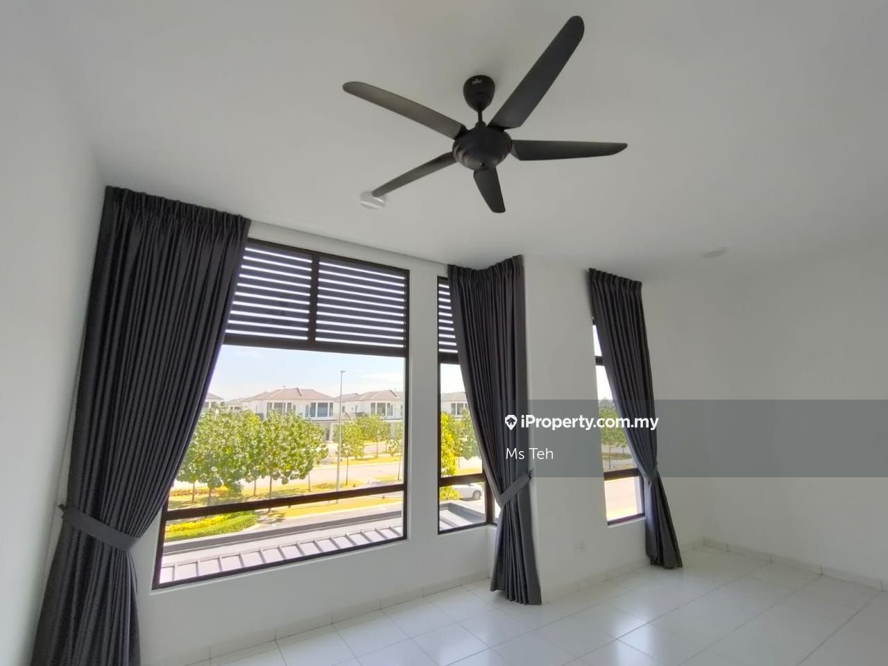 Facing Garden Avenham Eco Grandeur, Bandar Puncak Alam