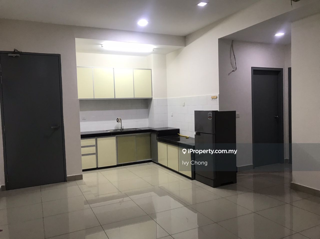 The Wharf Residence Condominium 2 bedrooms for rent in Puchong ...