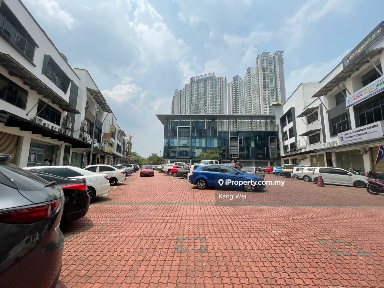 Danga Walk, Jb town johor bahru shop, Johor Bahru Shop for sale