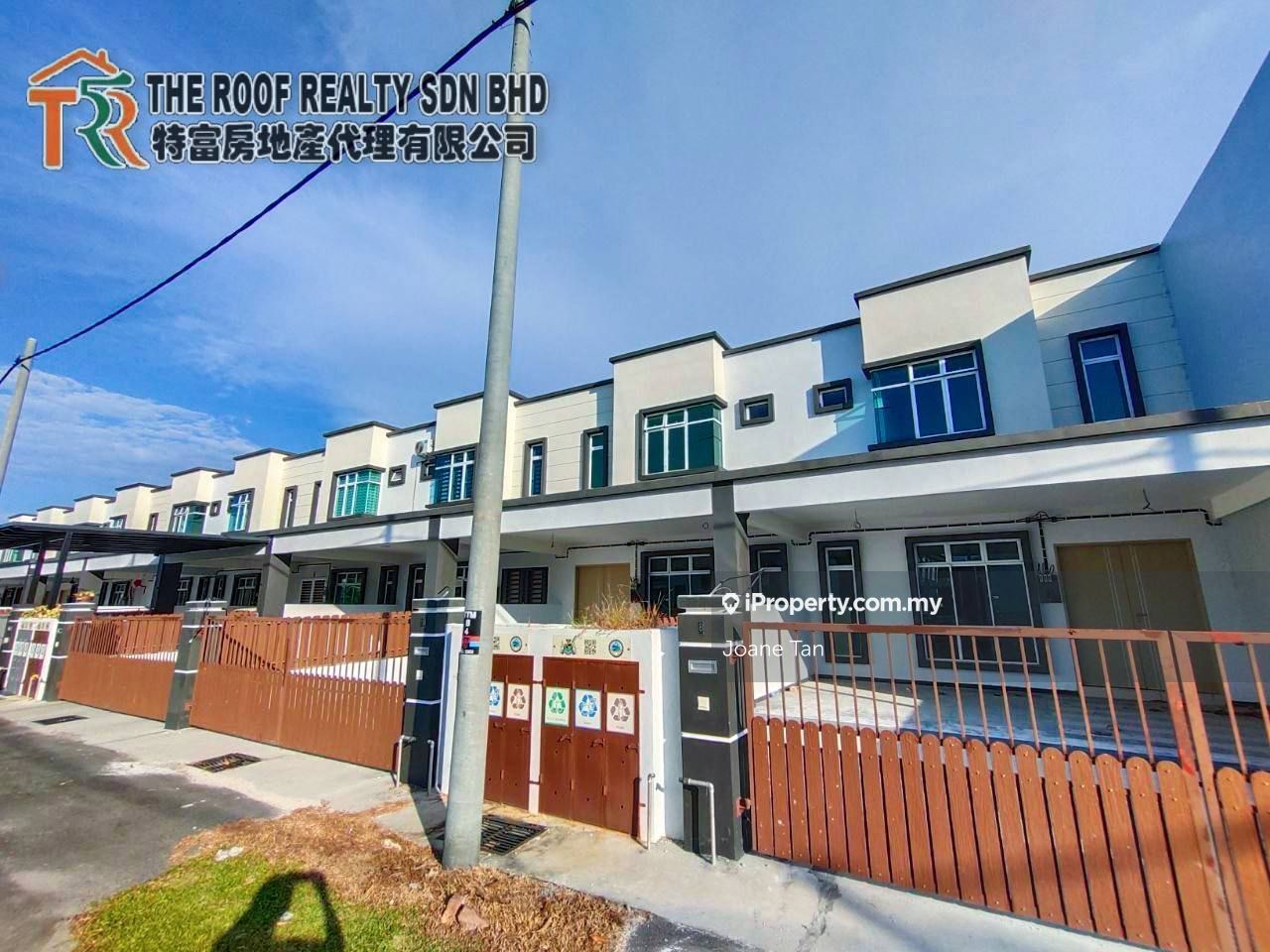 Muar Parit Bakar Double Storey Terrace House, Muar Intermediate 2sty
