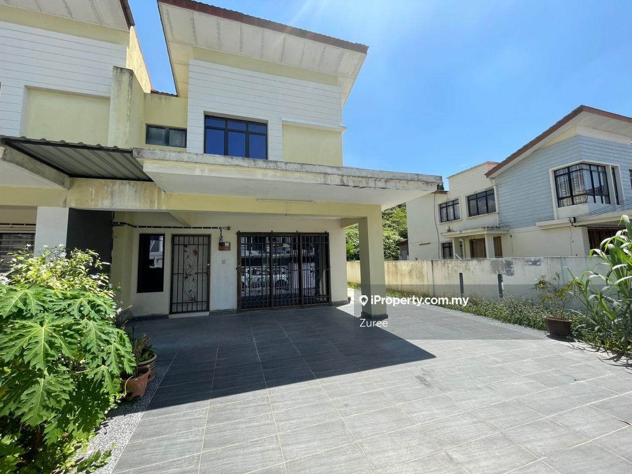 saujana utama, Saujana Utama End lot 2sty Terrace/Link House 4