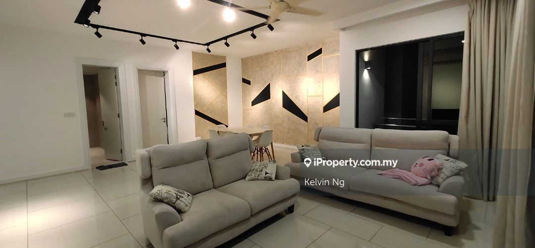 One Central Park Corner lot Condominium 2+2 bedrooms for sale in Desa