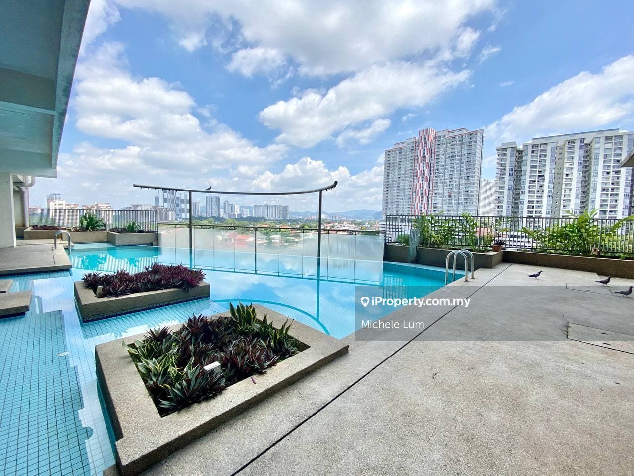 Diamond Regency Duplex Serviced Residence 3 bedrooms for sale in