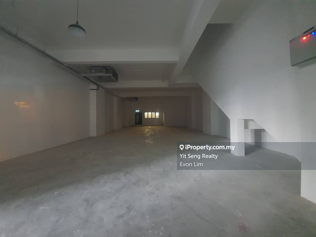 KL Traders Square (Ground Floor) Unit, Gombak, Setapak for rent