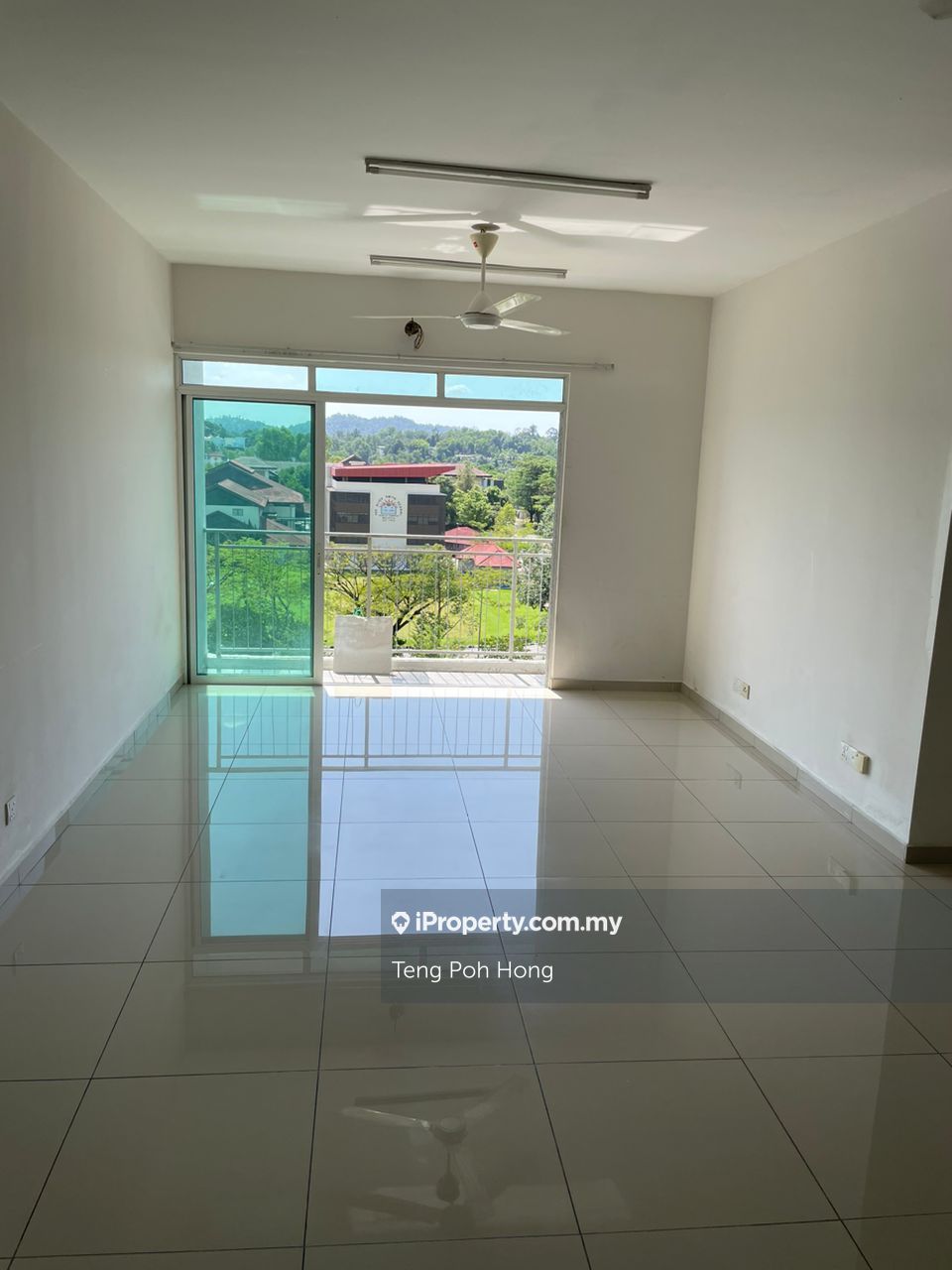 Springville Residence, Taman Equine, Seri Kembangan for rent RM1500