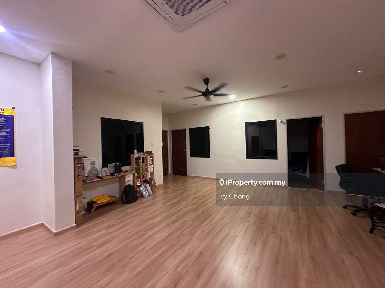 Avilla Apartments Apartment 4 bedrooms for sale in Bandar Kinrara