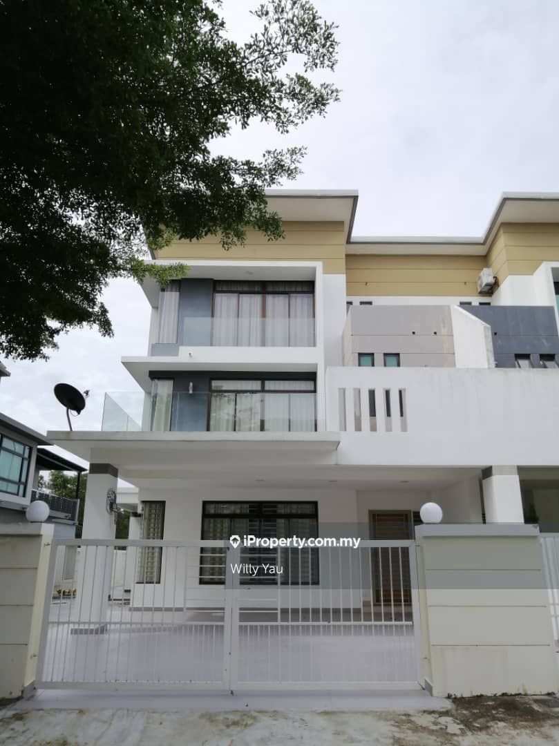 Taman Desa Tebrau, Johor Bahru for sale - RM1280000 | iProperty Malaysia