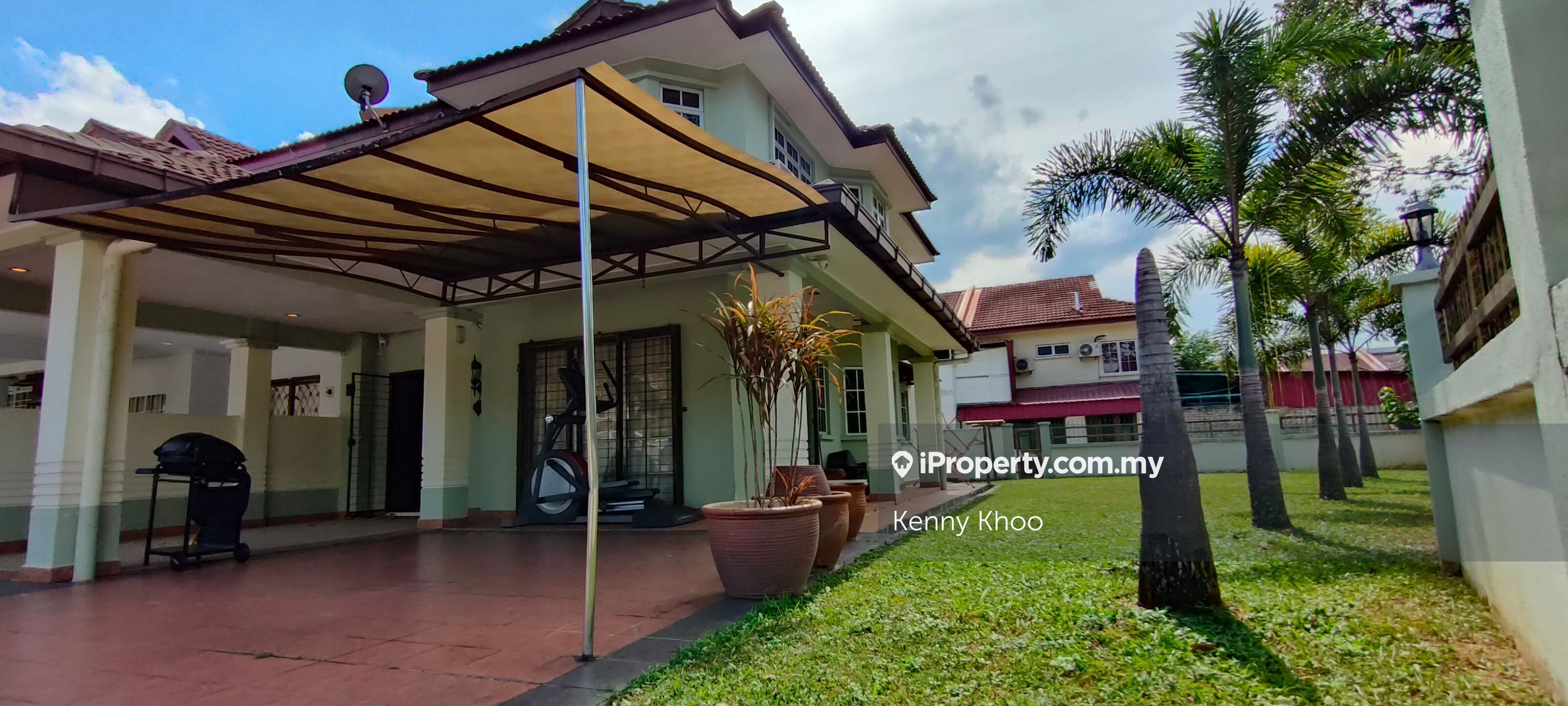 Corner Lot, Jalan Pekaka, Kota Damansara for sale RM1350000