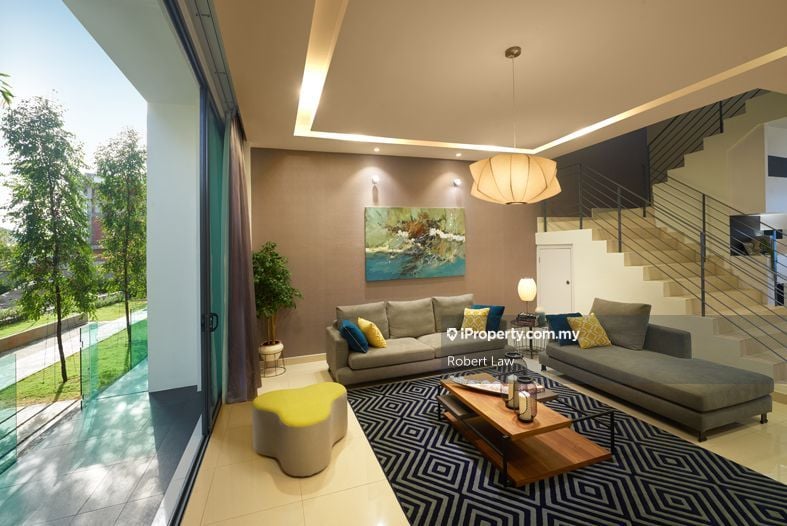 Freehold Low Rise Duplex Garden Home@ 8mis to pav2, Sri Petaling