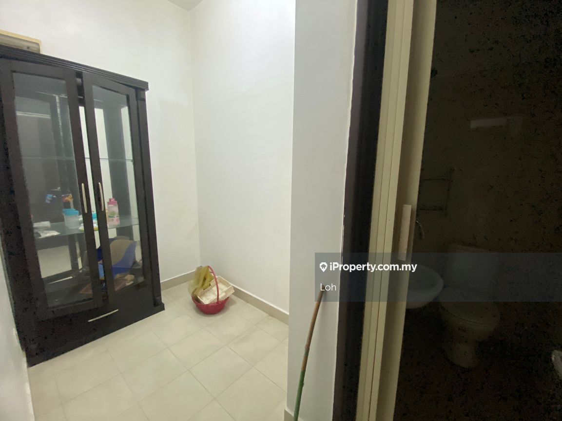 Ponderosa Green, Johor Bahru Corner lot Semidetached House 4+1