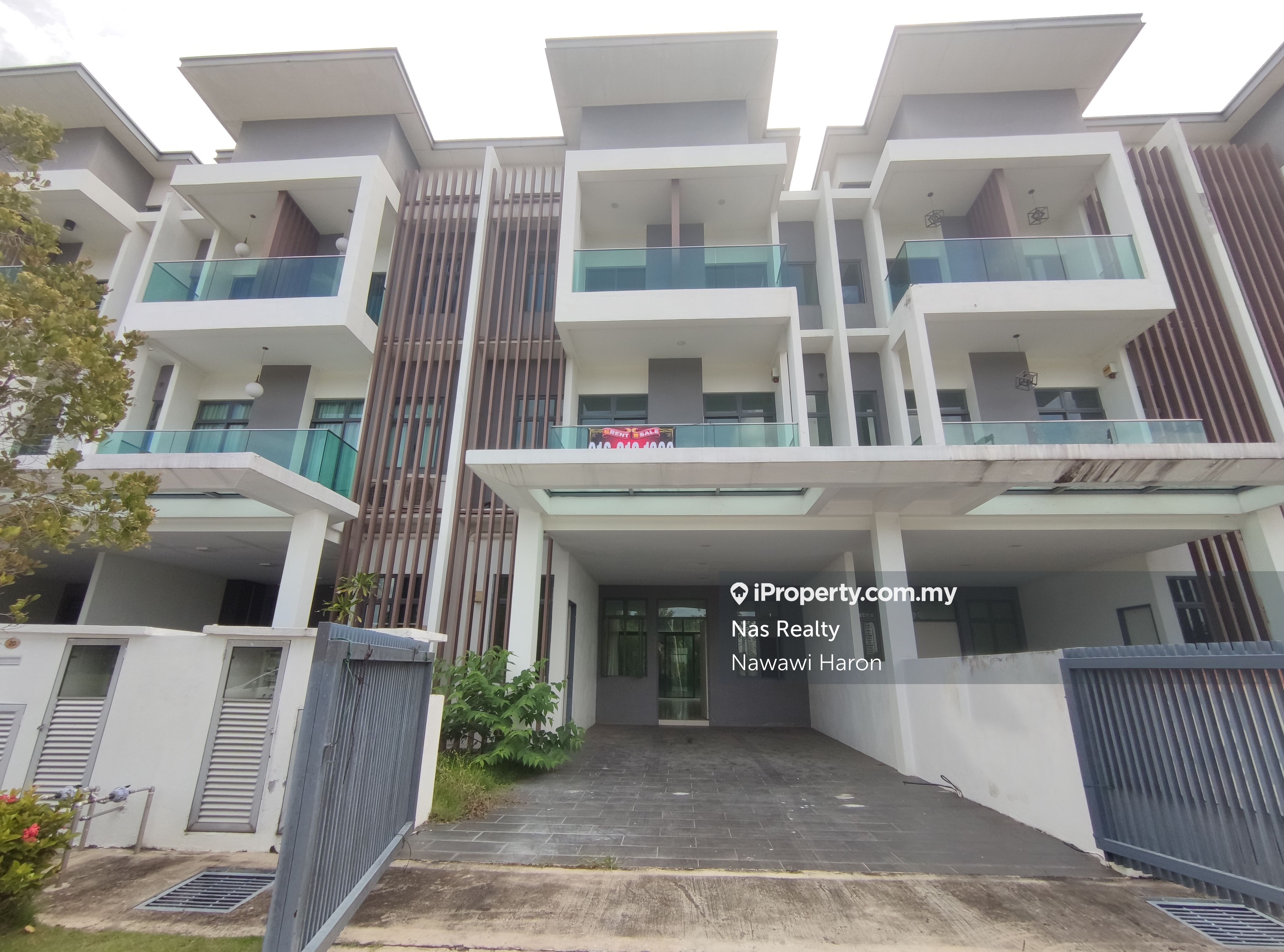 Reflexion Pool Villa Puchong South, Puchong South Intermediate 3sty