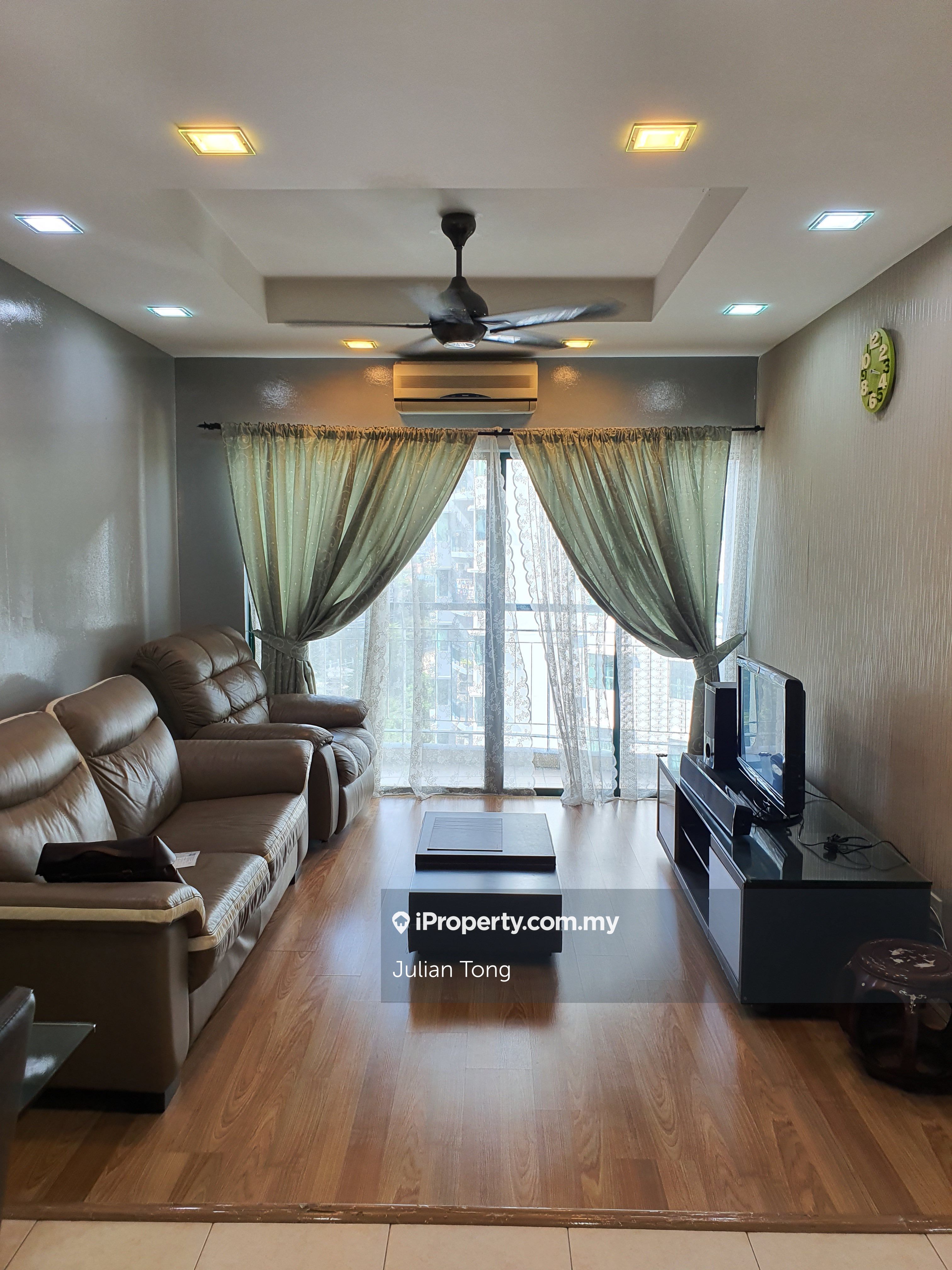 Changkat View Corner lot Condominium 3 bedrooms for rent in Dutamas