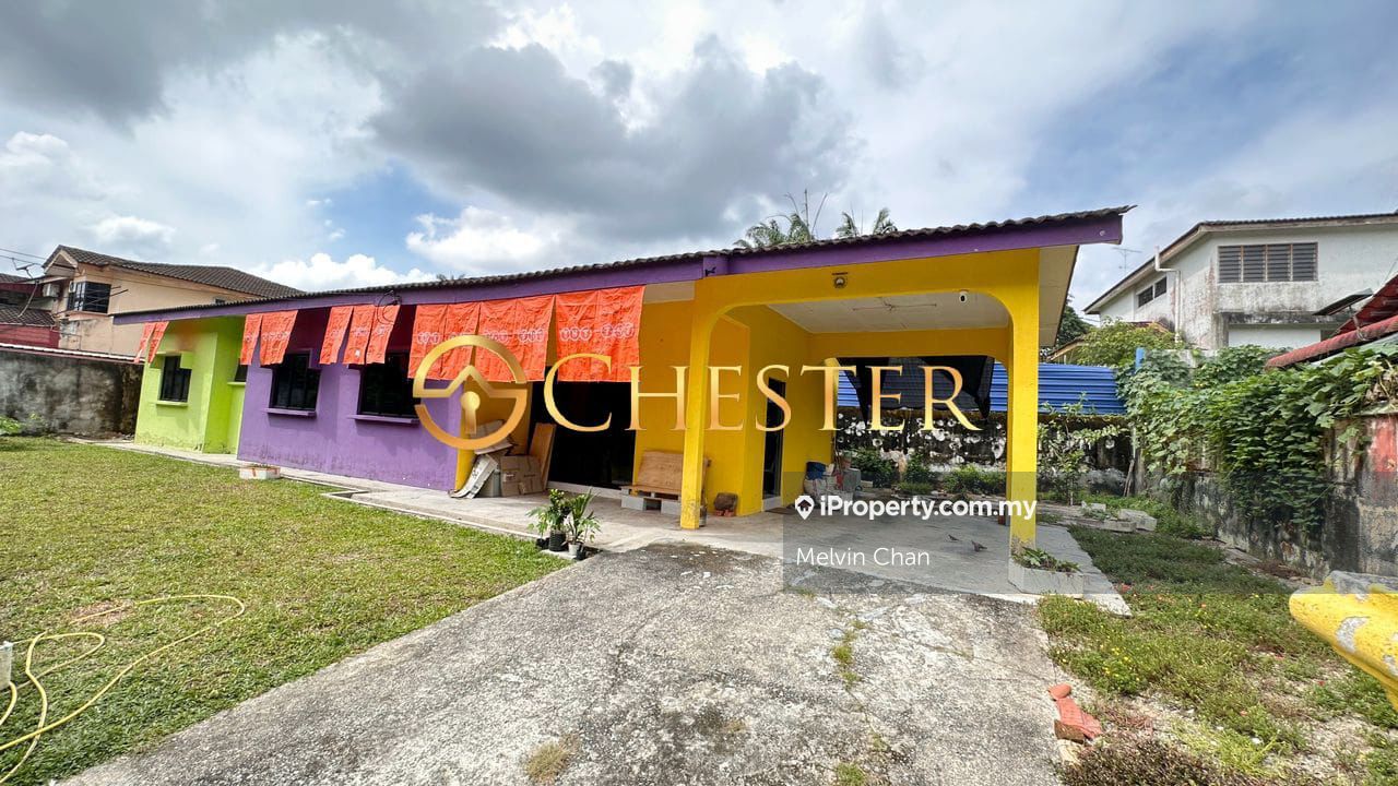 Taman Bahagia, Yong Peng Bungalow 4 bedrooms for sale