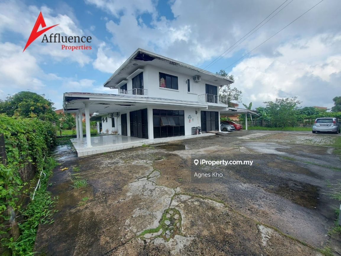 Sky Garden, Kuching Bungalow 5 bedrooms for sale