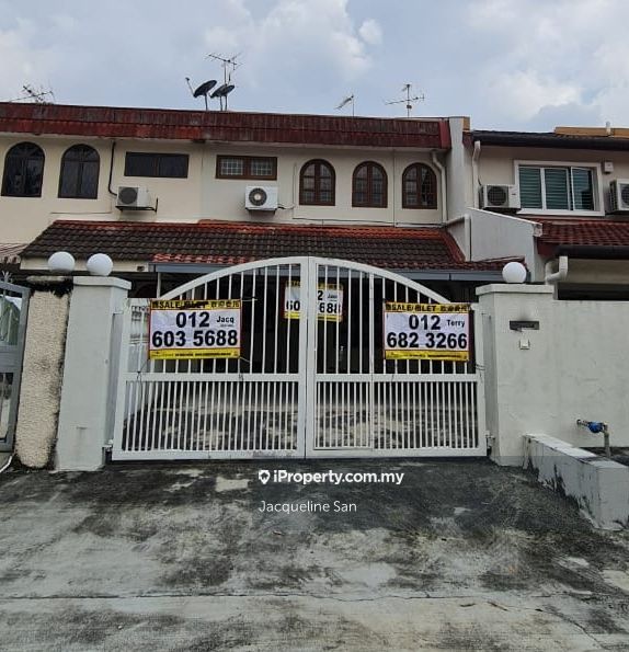 Taman Megah, Cheras Intermediate 2sty Terrace/Link House 4 bedrooms