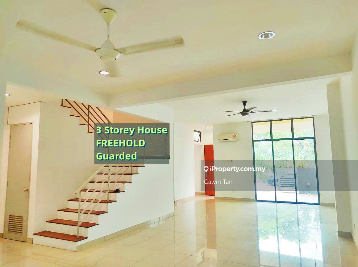 3sty link house, freehold unit in ampang, 6room 7bath, guarded