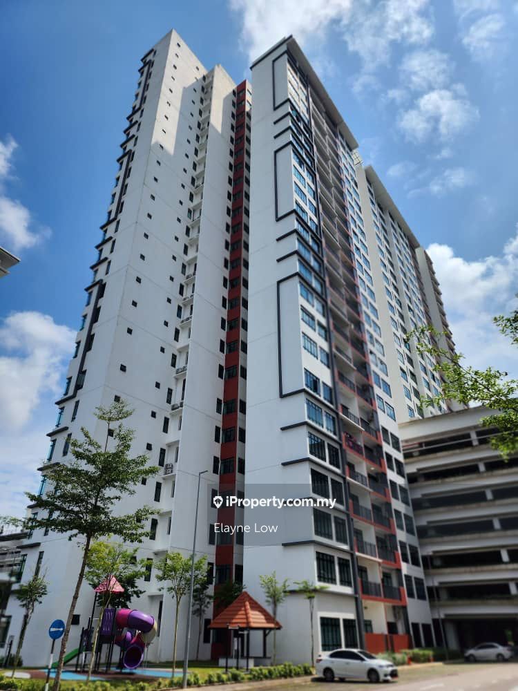 Austin Regency (Pangsapuri Austin Perdana) Intermediate Apartment 4 bedrooms for sale in Tebrau