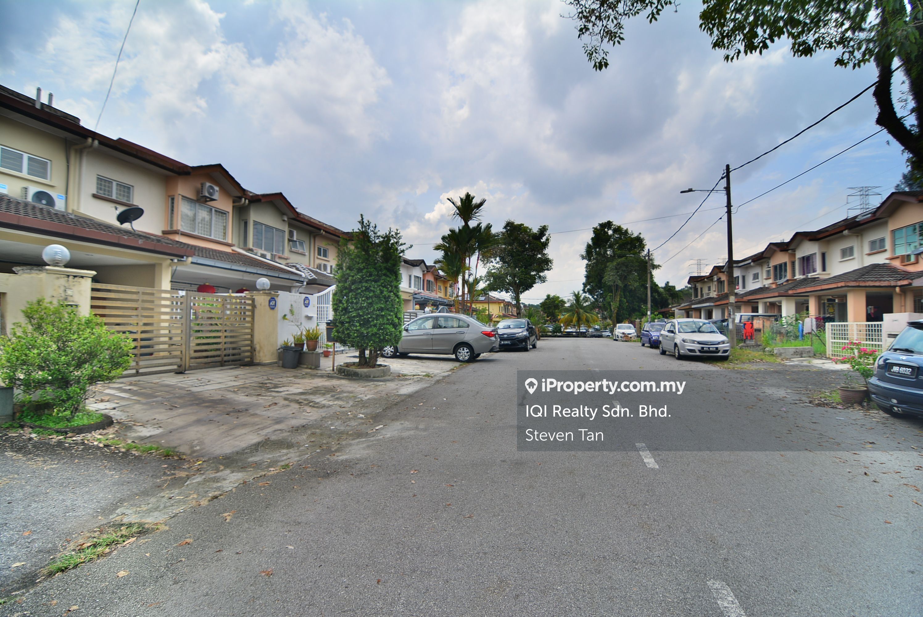 Jalan PUJ 4, Taman Puncak Jalil, Equine Park, Seri Kembangan Intermediate 2sty Terrace/Link