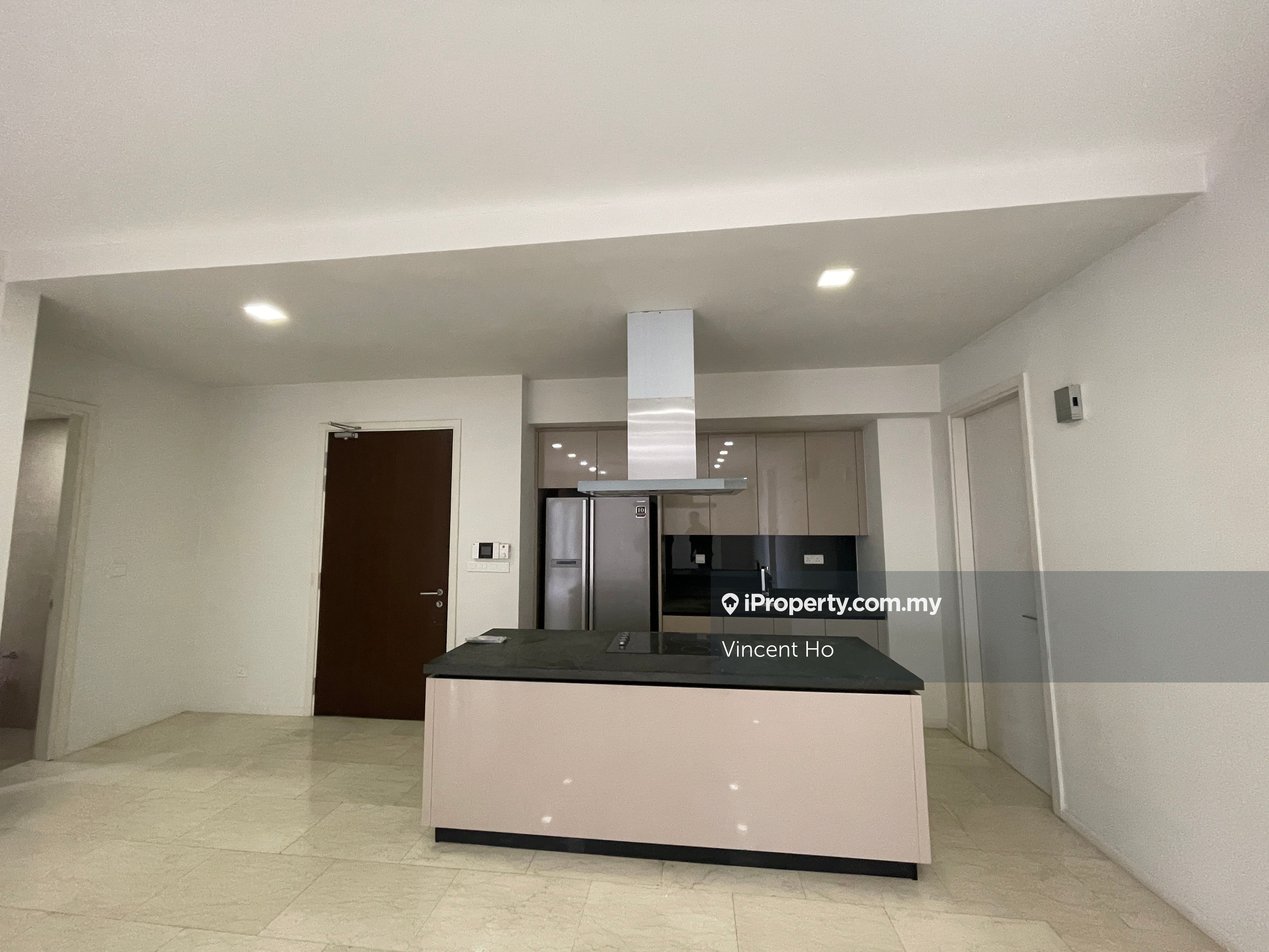 Concerto North Kiara Corner lot Condominium 3+1 bedrooms for sale in