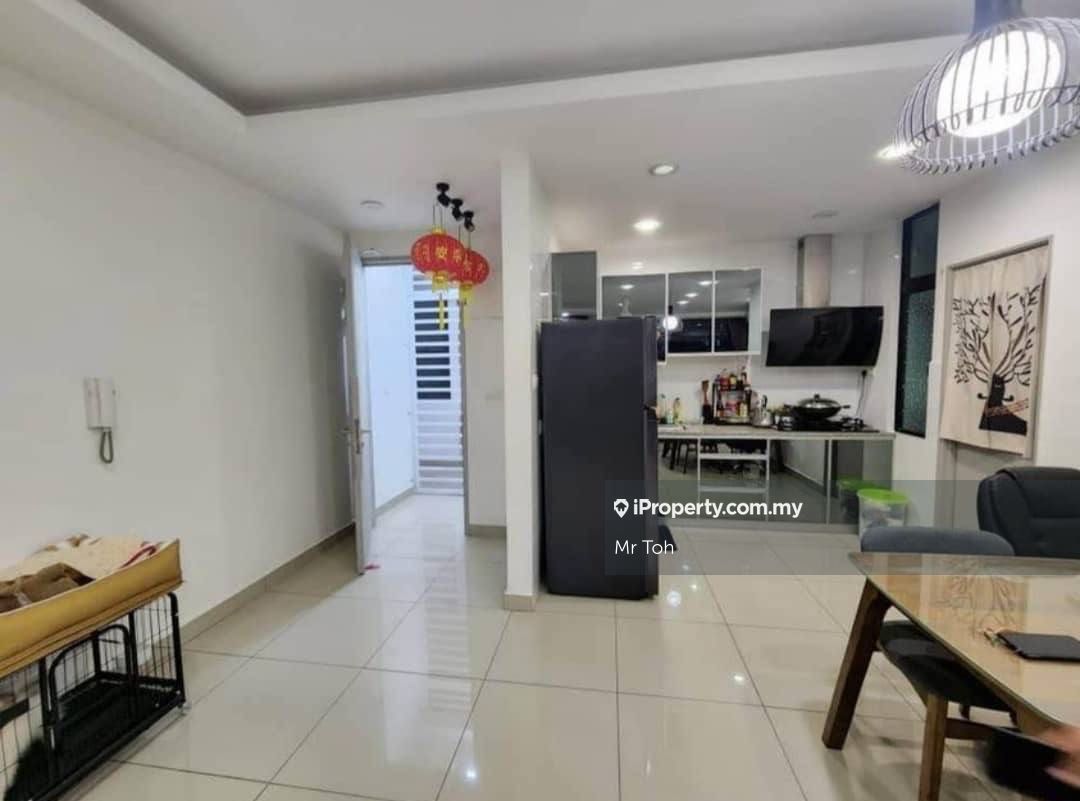 Austin Regency (Pangsapuri Austin Perdana) Apartment 2+1 bedrooms for sale in Tebrau, Johor