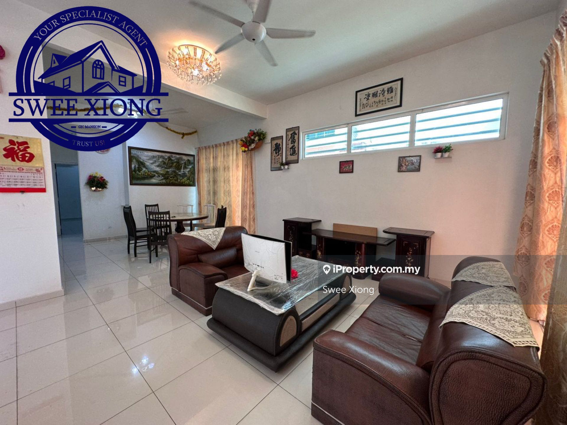 Triple 3 Sty Semi D Minden Height Place 4200sf, Gelugor for rent