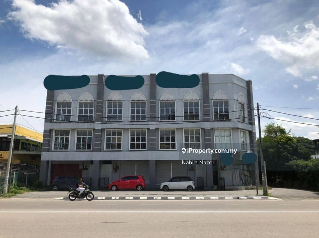 Bangunan Kedai Pejabat 3Tingkat, Kota Bharu for rent RM7000