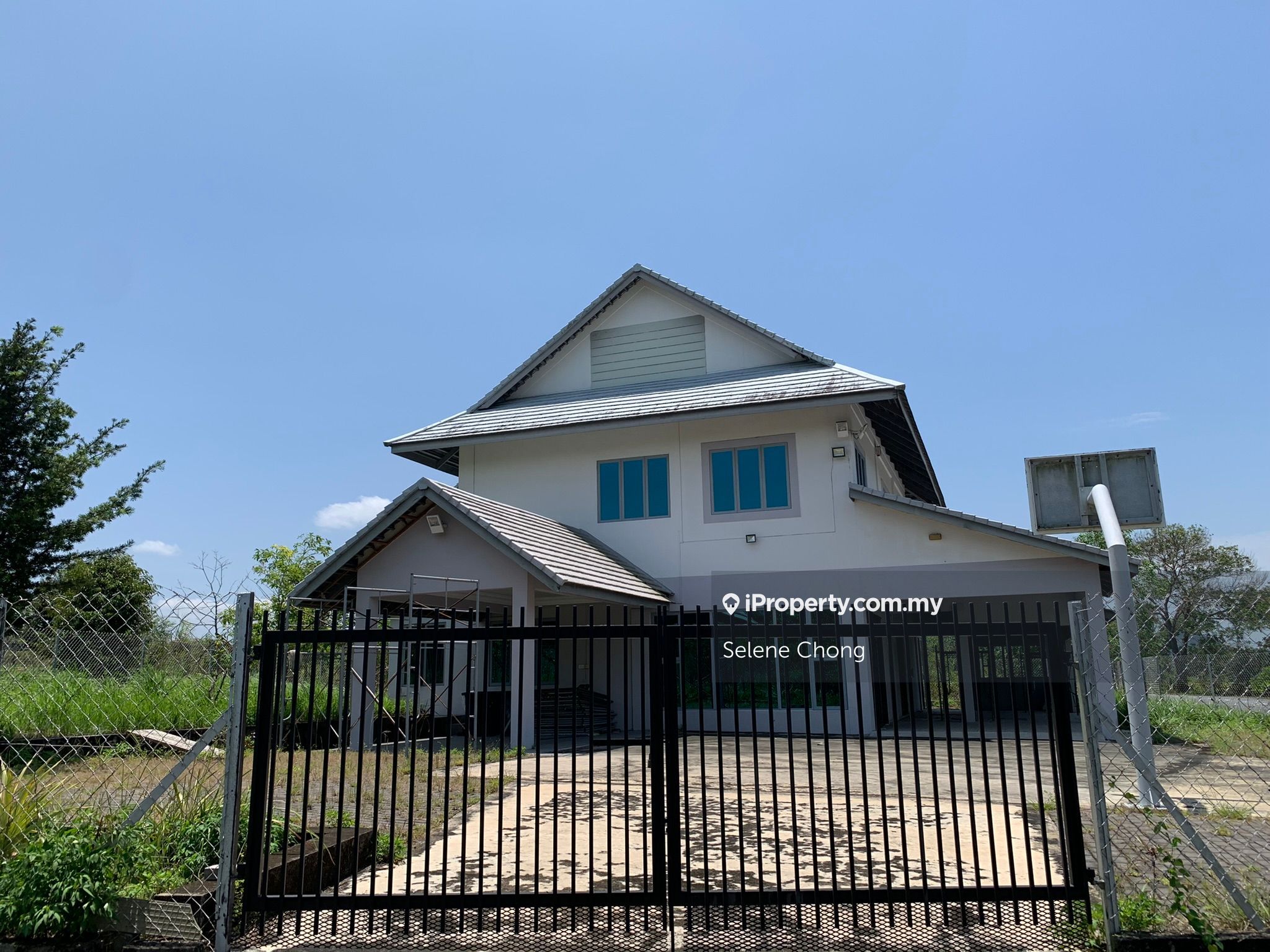 College Heights Garden Resort Pajam Nilai, Mantin for sale RM760000