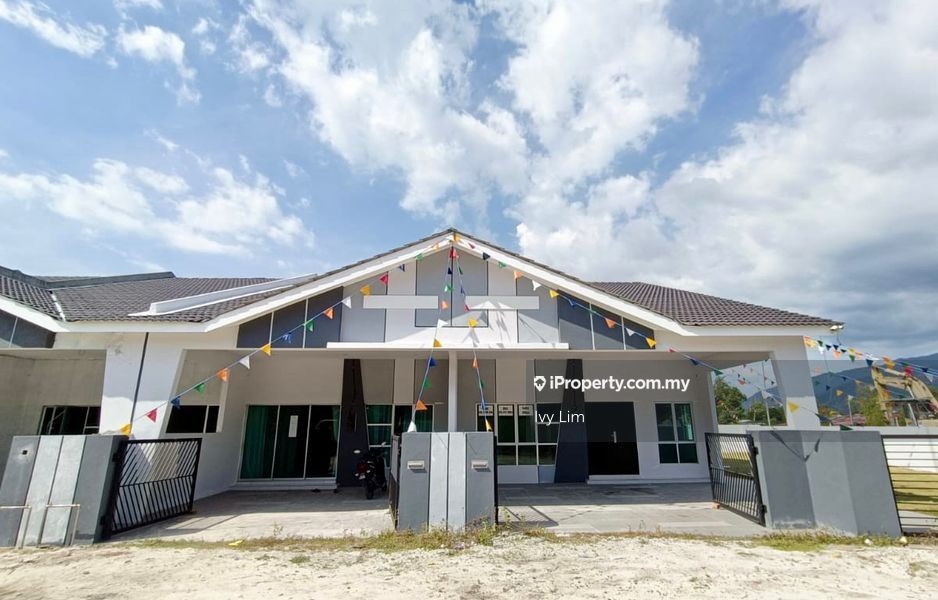 Mambang Diawan, Kampar 1sty Terrace/Link House 3 bedrooms for sale